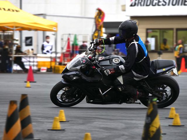 画像: ●SB級2位・井上裕介選手(B級)&ZX-10R 1分47秒386