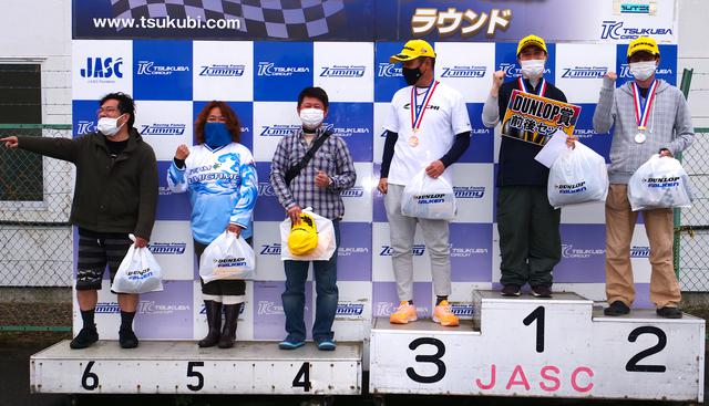 画像: ●SB級入賞者 左から6位・中澤伸彦選手(A級)、5位・小林華子選手(C1級)、4位・三浦慎司選手(C2級)、3位・榎 明選手(A級)、1位・井川洋一選手(B級)、2位・井上雄介選手(B級)