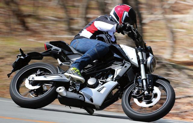 画像: ホンダ「CB125R」(従来型)