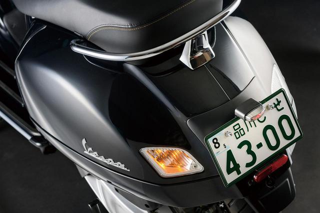 画像: LICENSE PLATE SUPPORT FOX 価格:34,540円(税込)