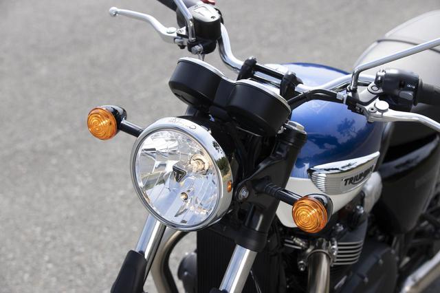 画像1: 【レビュー】トライアンフ新型「ボンネビルT100」に乗ってみた! 旧型ボンネビル・オーナーが感じたこと【インプレ 2021年】