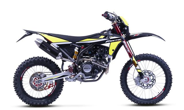 画像: FANTIC XEF125 総排気量:124.6cc エンジン形式:水冷4ストSOHC4バルブ単気筒 メーカー希望小売価格:税込85万8000円