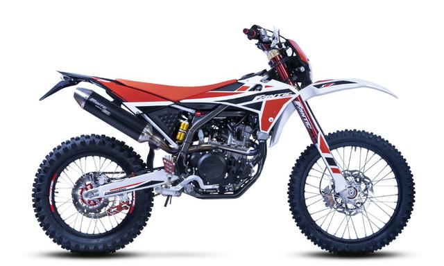 画像: FANTIC XEF250 総排気量:249.6cc エンジン形式:水冷4ストSOHC4バルブ単気筒 メーカー希望小売価格:税込99万円