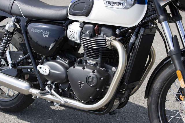画像: 総排気量:900cc エンジン形式:水冷4ストSOHC4バルブ並列2気筒270°クランク ボア×ストローク:84.6×80.0mm 圧縮比:11.0 最高出力:48kW(65PS)/7400rpm 最大トルク:80N・m/3750rpm