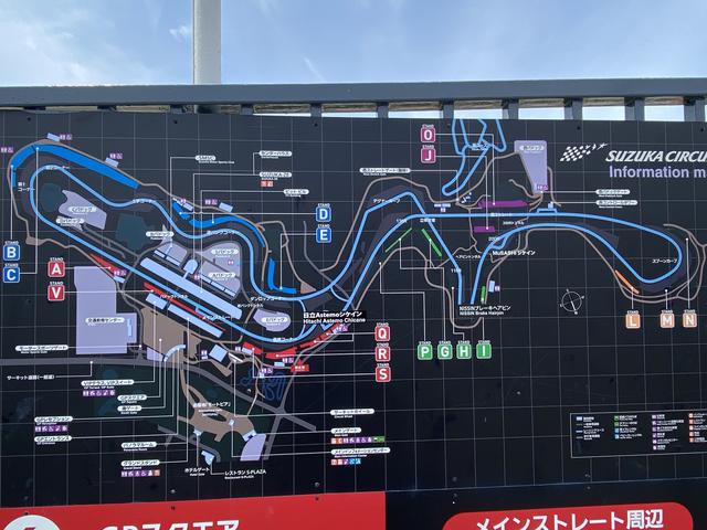 画像: 席とコース図。