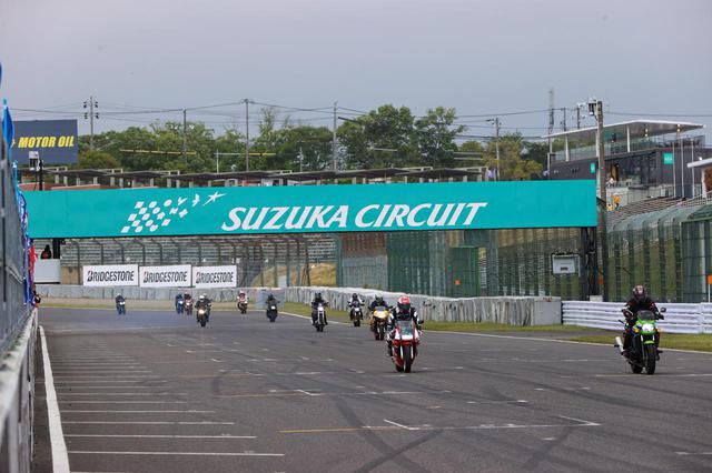 画像2: チケットも完売! 自分のバイクで走れる「サーキットクルージング」!