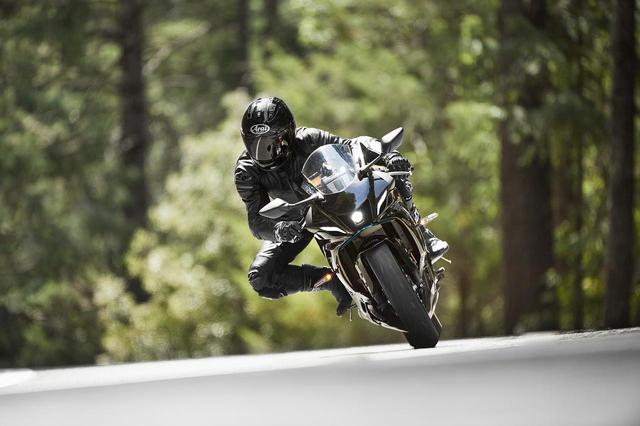 画像4: ヤマハ「YZF-R7」の特徴