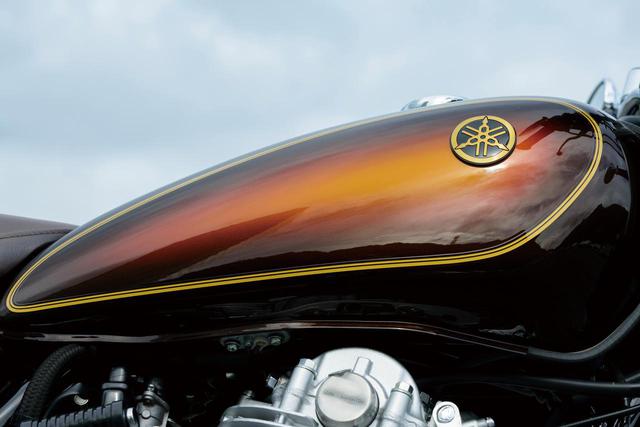 画像: 歴代SR400の中でも人気が高いサンバースト塗装