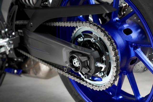 画像8: 細かな改良を積み重ねてスーパースポーツらしい機敏な走りを実現
