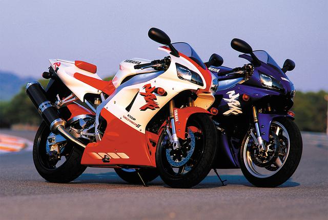 画像1: ヤマハ「YZF-R1」(1998・4XV)開発秘話