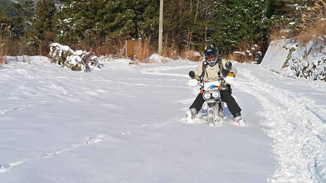 画像3: ホンダ・モンキーバハで雪道を走破せよ!