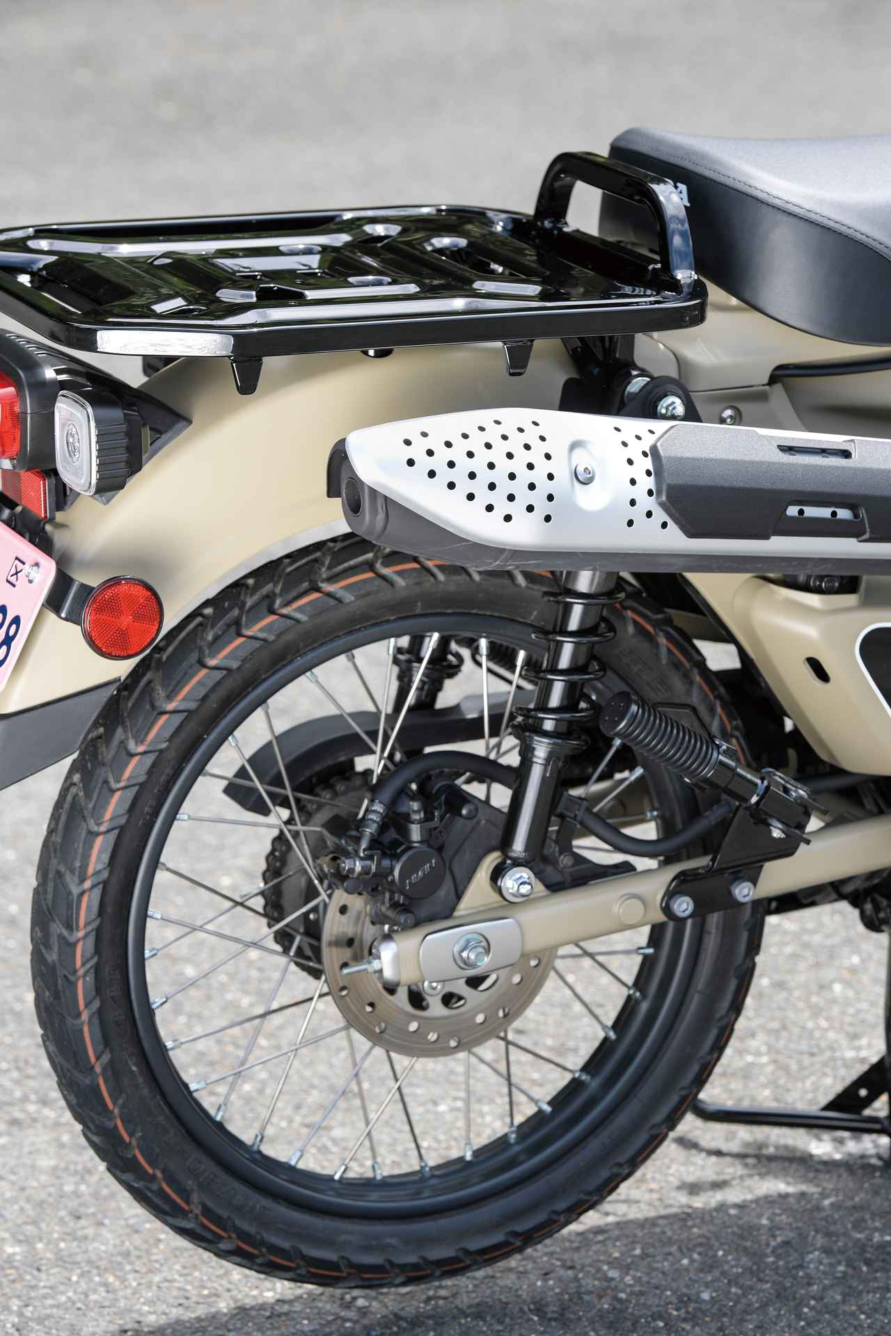ホンダ「CT125・ハンターカブ」を徹底解説！ 原付二種クラスで最強ともいえるアドベンチャーバイク (2/2) - webオートバイ