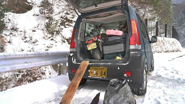 画像1: ホンダ・モンキーバハで雪道を走破せよ!