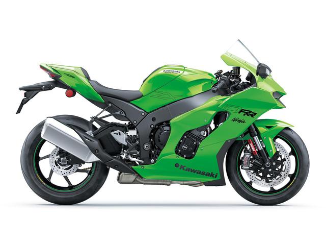画像11: カワサキ新型「Ninja ZX-10R」インプレ(2021年)エアロフォルムとエンジン強化で“勝つための”大胆進化!
