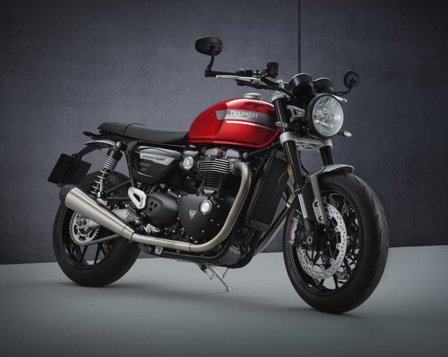 画像: TRIUMPH SPEED TWIN 総排気量:1197cc エンジン形式:水冷4ストOHC4バルブ並列2気筒 シート高:809mm 車両重量:217kg 発売日:2021年8月予定 税込価格:168万6000円~171万2500円