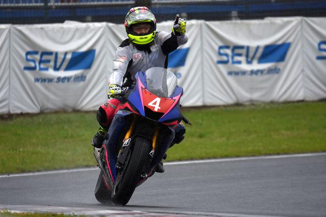 画像: ST600レース1は#4長尾健吾が優勝!