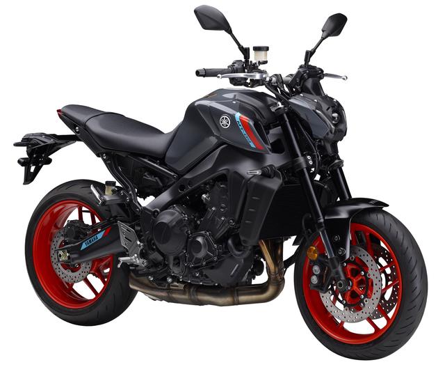 画像: YAMAHA MT-09 ABS 2021年モデル 総排気量:888cc エンジン形式:水冷4ストDOHC4バルブ並列3気筒 シート高:825mm 車両重量:189kg 発売日:2021年8月26日(木) 税込価格:110万円