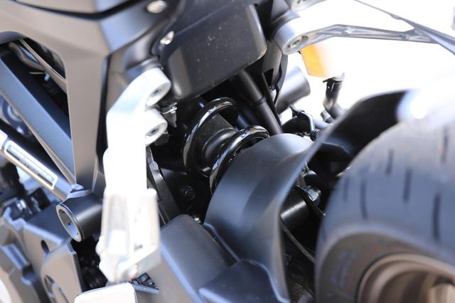 画像4: ホンダ「CB125R」街乗りインプレ(2021年)新エンジン&新サスペンションを中心に乗り心地をレビュー!