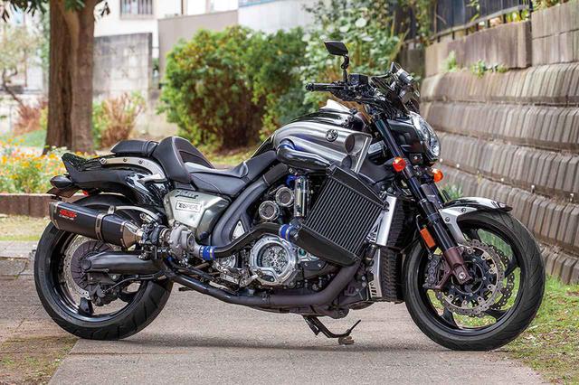 画像2: ショップの本領たるV4ターボ・カスタム