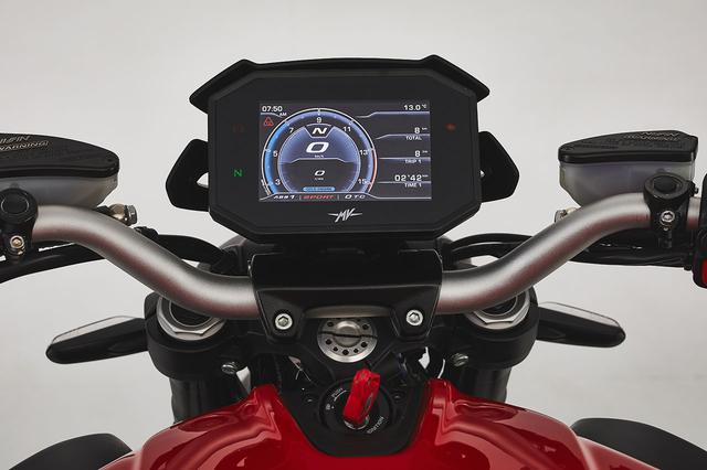 画像2: MVアグスタ「ブルターレRR SCS」「ブルターレ ロッソ」の特徴