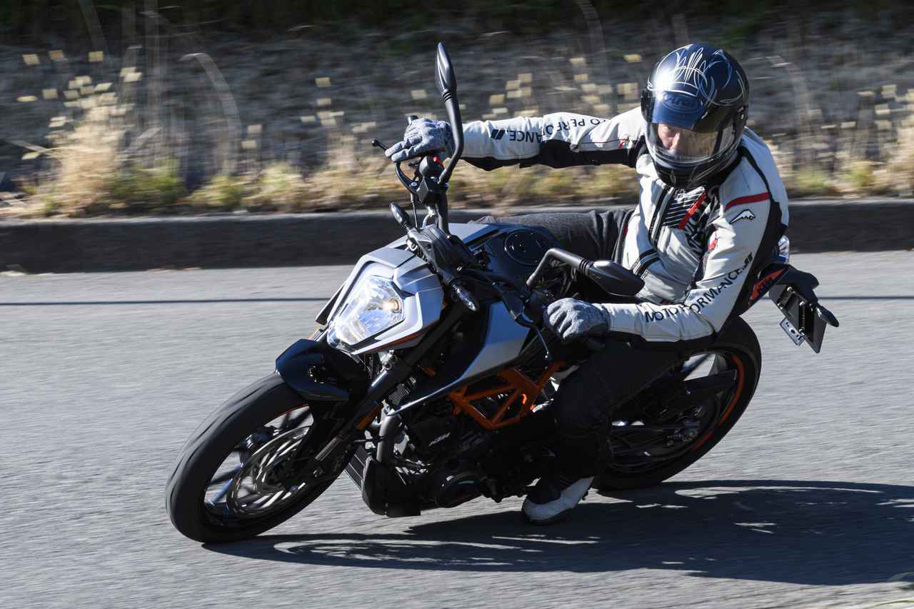 KTM「250DUKE」を徹底解説｜日本勢が手厚い250cc市場で光を放つ