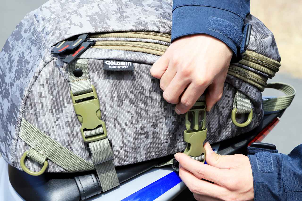 画像4: シートバッグの装着が簡単になったのはゴールドウインのおかげ!? 「Xベルト」の偉大な功績