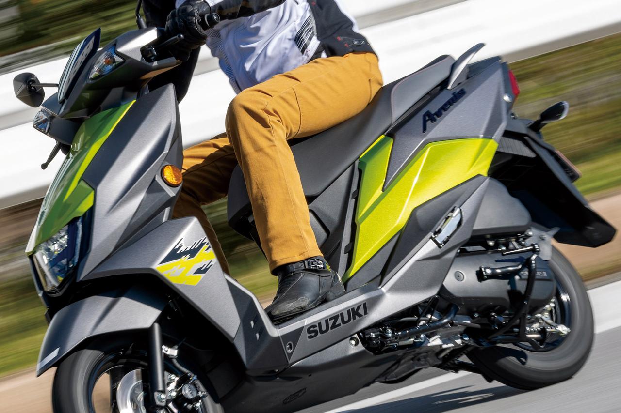 スズキ「アヴェニス125」インプレ｜ルックスも走りもスポーティ！ 多
