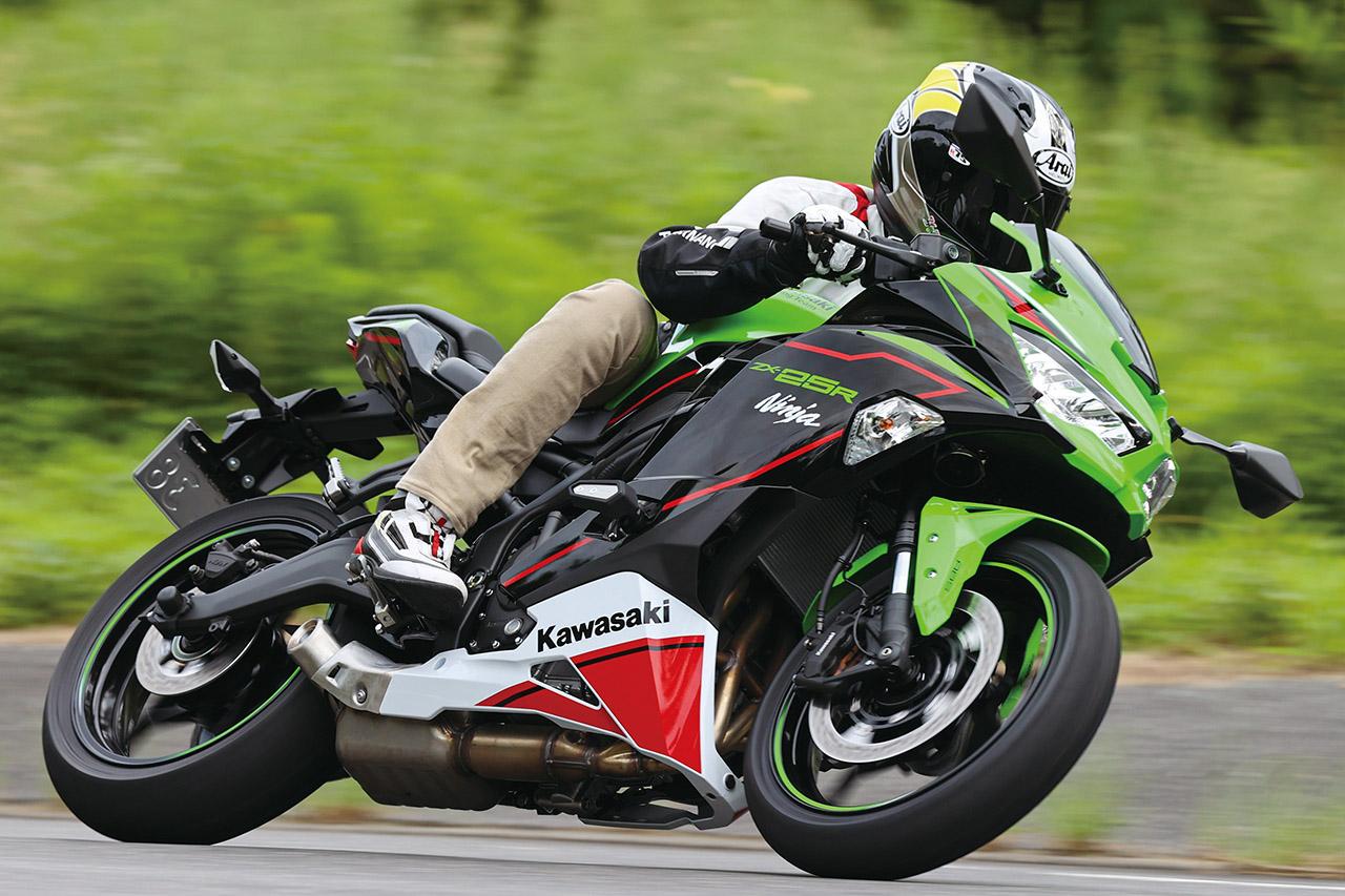 カワサキ「Ninja ZX-25R」解説｜唯一の快感4気筒250cc、ジェット