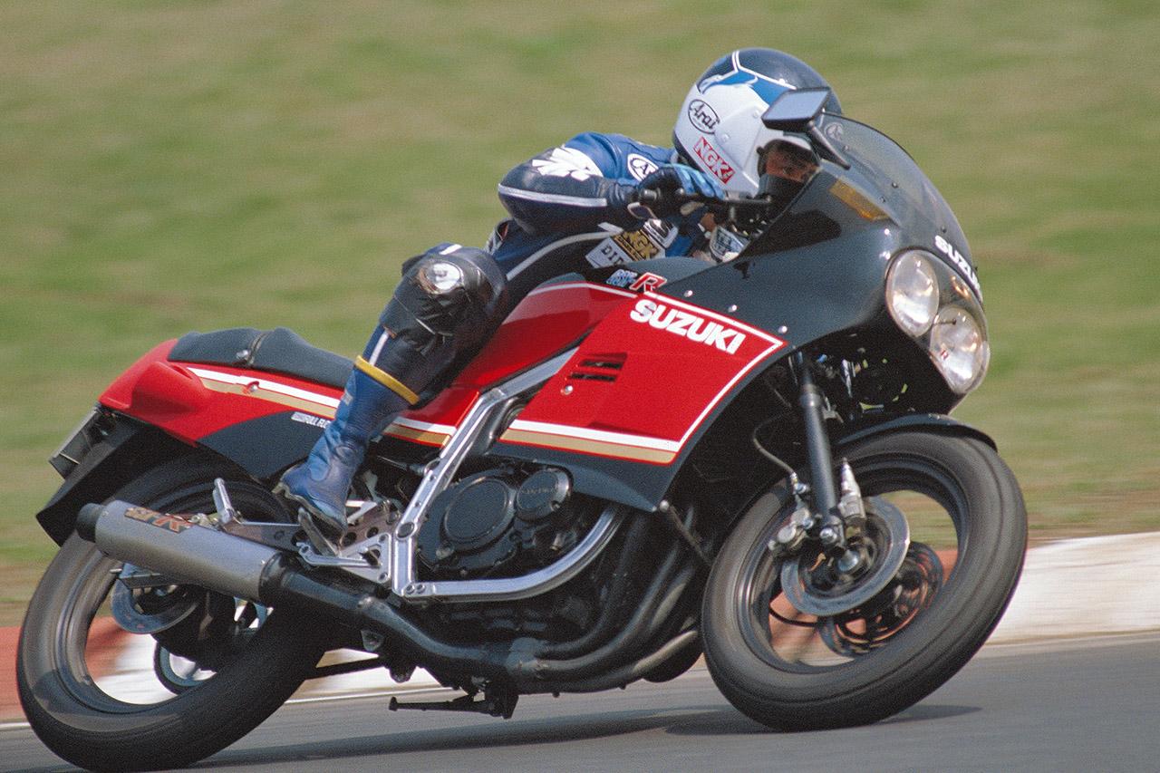 俺のマシンGSX-FS スズキ「GSX-R」1984年|400ccクラス最強・最軽量を誇ったGSX-R