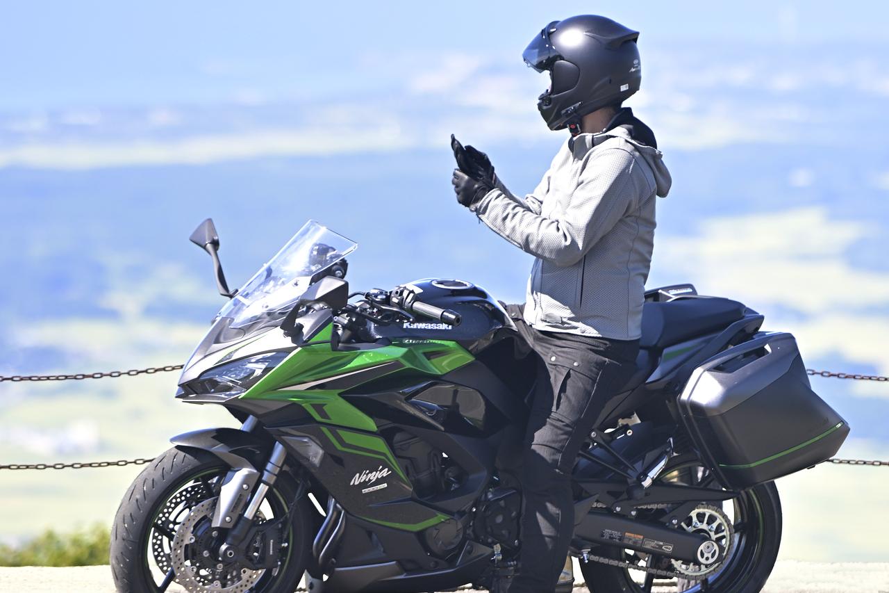 カワサキ「Ninja 1000SX」がロングツーリング好きのライダーにおすすめ