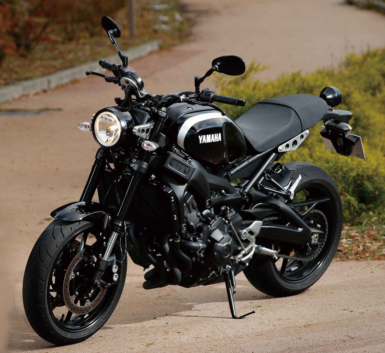 画像: ヤマハ「XSR900」(2016年4月デビュー)