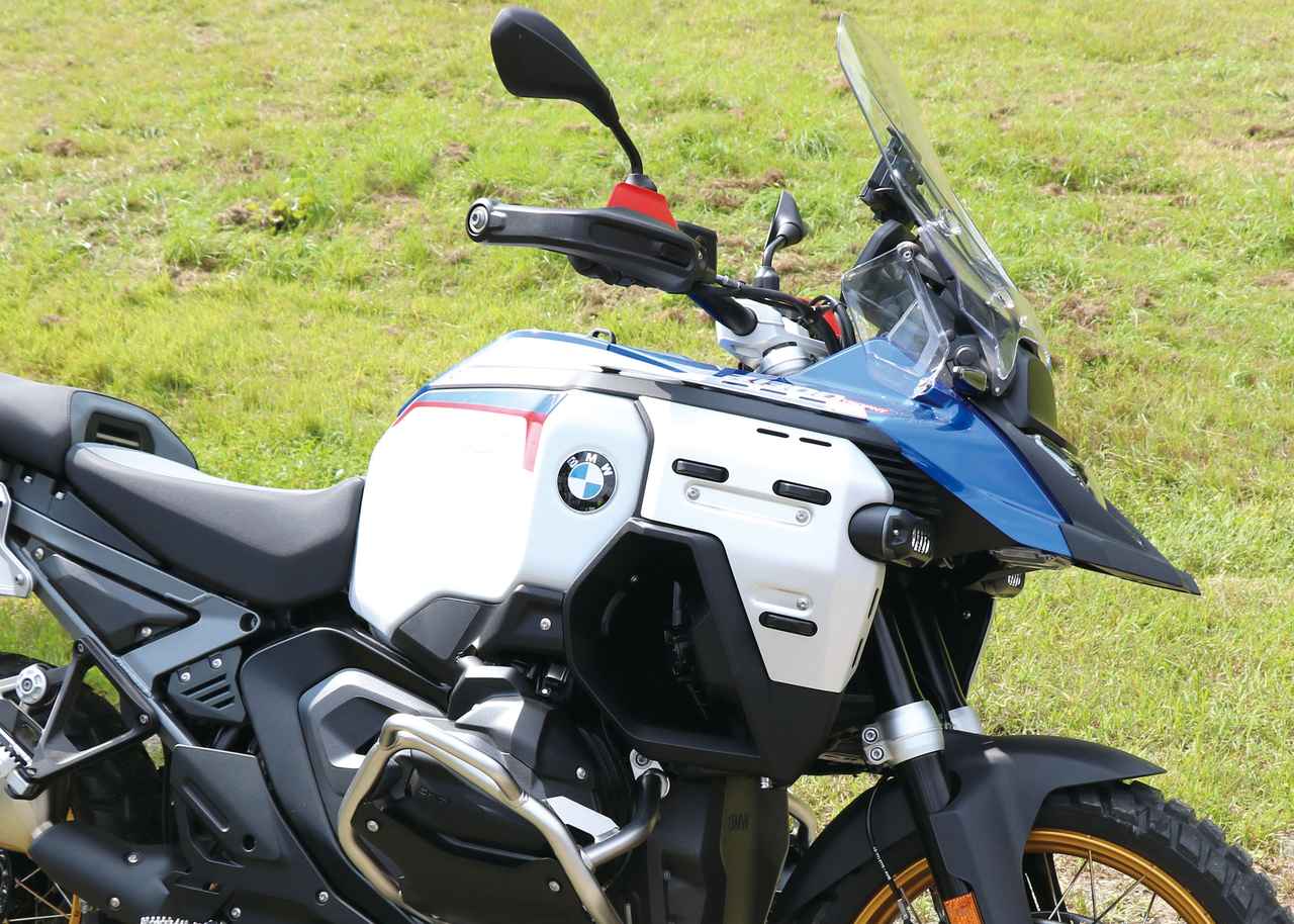 BMW「R1300GSアドベンチャー」撮影レポート｜ド迫力のタンク