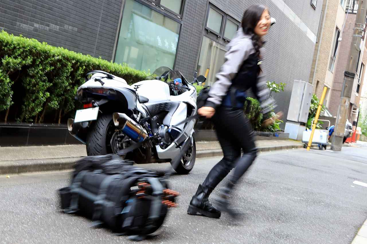 オートバイの荷物袋 リリース サイド取り外し可能なインナーバッグ付き 