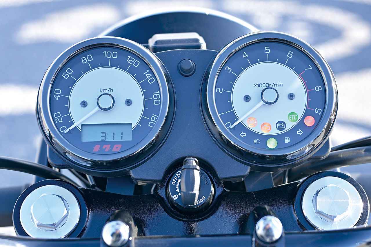 画像 : 9番目の画像 - 【写真14枚】カワサキ「メグロ K3」VS ロイヤルエンフィールド「ショットガン650」 - webオートバイ