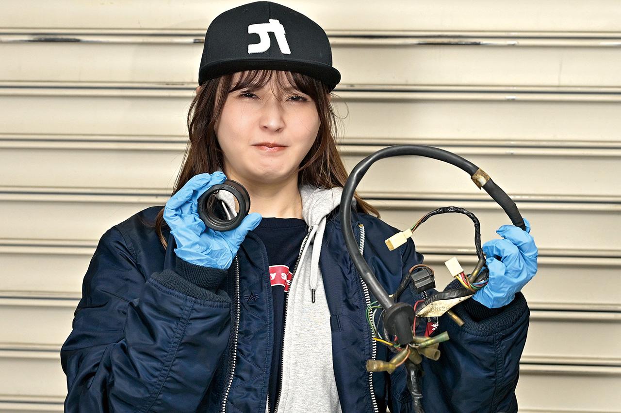画像: テクニック1.古くなったゴムや配線カバーを柔らかくする