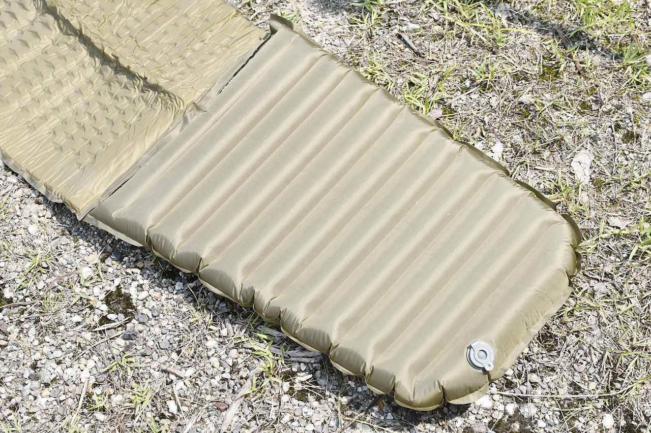 画像7: エアバルブを使って空気入れにも