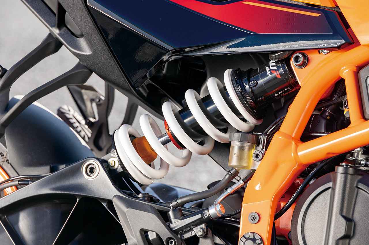 画像 : 5番目の画像 - 【写真6枚】KTM「390デューク」 - webオートバイ
