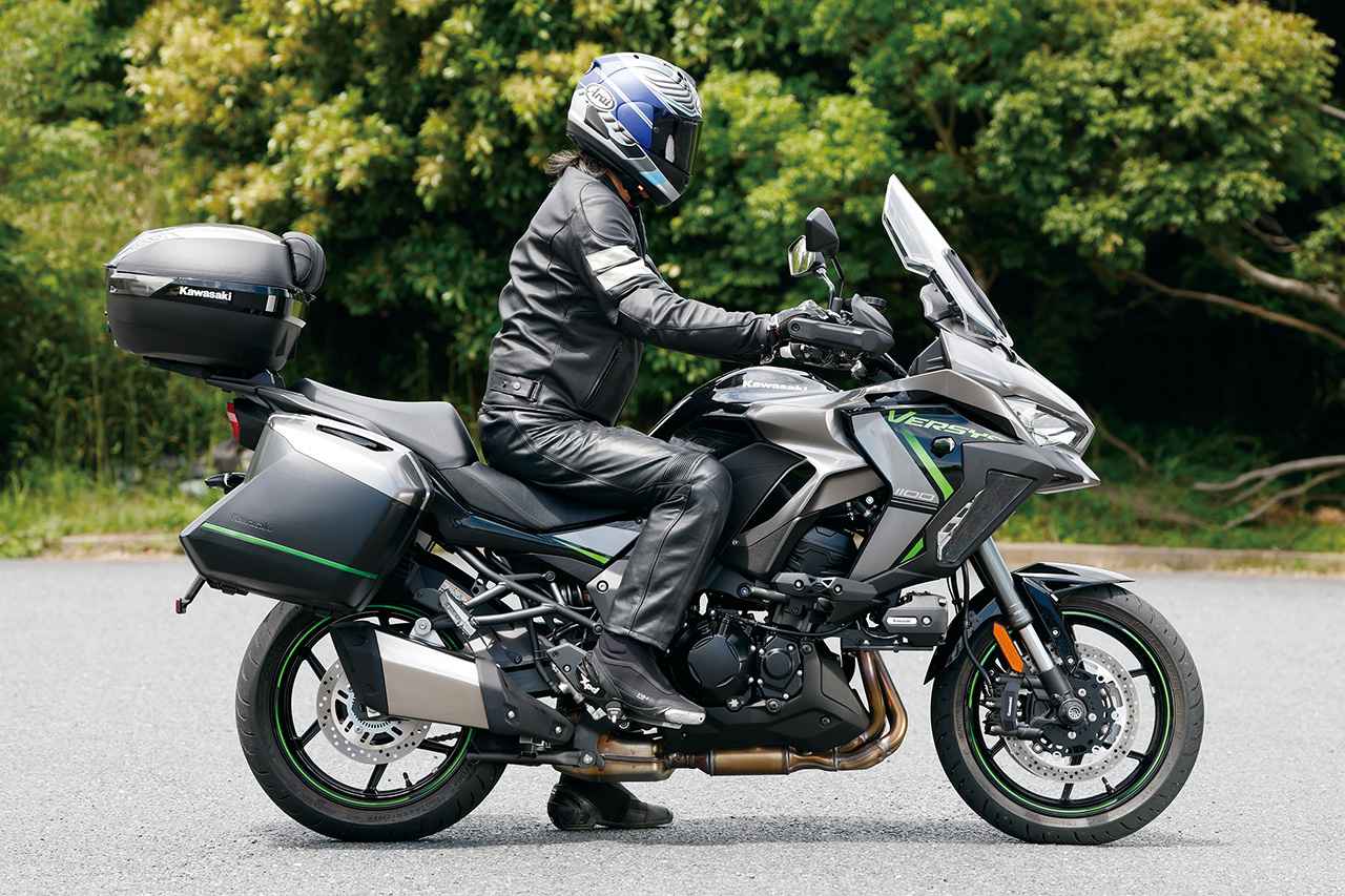 画像1: カワサキ「ヴェルシス1100SE」ライディングポジション・足つき性