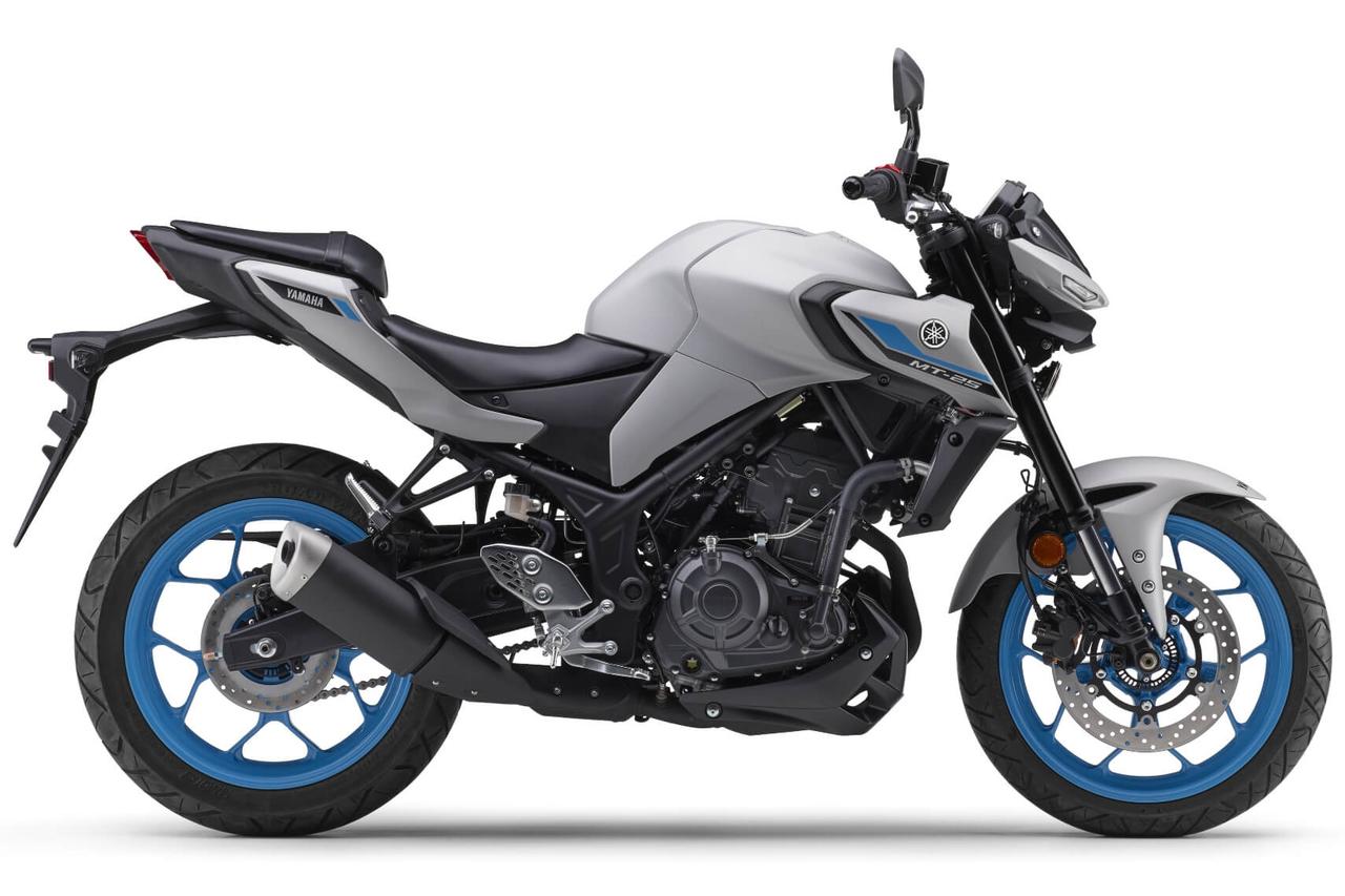 画像: YAMAHA MT-25 ABS 2025年モデル 総排気量:249cc エンジン形式:水冷4ストDOHC4バルブ並列2気筒 シート高:780mm 車両重量:166kg 税込価格:63万2500円