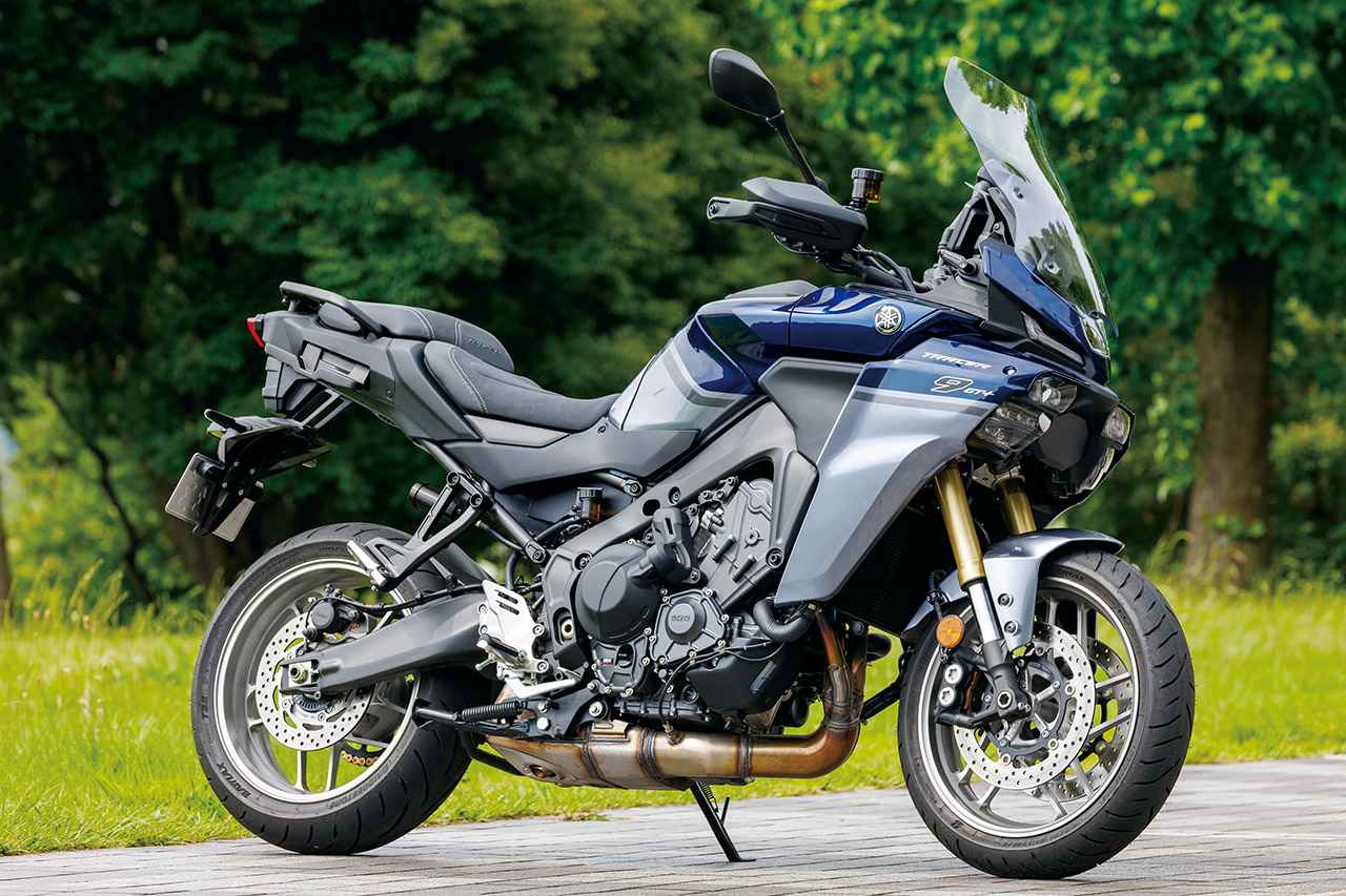 画像: YAMAHA TRACER9 GT+ Y-AMT ABS 総排気量:888cc エンジン形式:水冷4ストDOHC4バルブ並列3気筒 シート高:845/860mm 車両重量:232kg 発売日:2025年5月28日(水) 税込価格:198万円