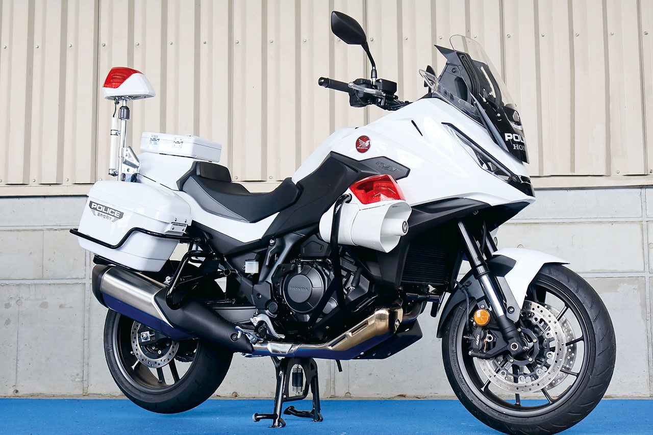 画像: ホンダ「NT1100ポリス」（海外仕様車）を徹底チェック！ CB1300の次はNT1100か？ 白バイとして国内デビューも期待したい - webオートバイ