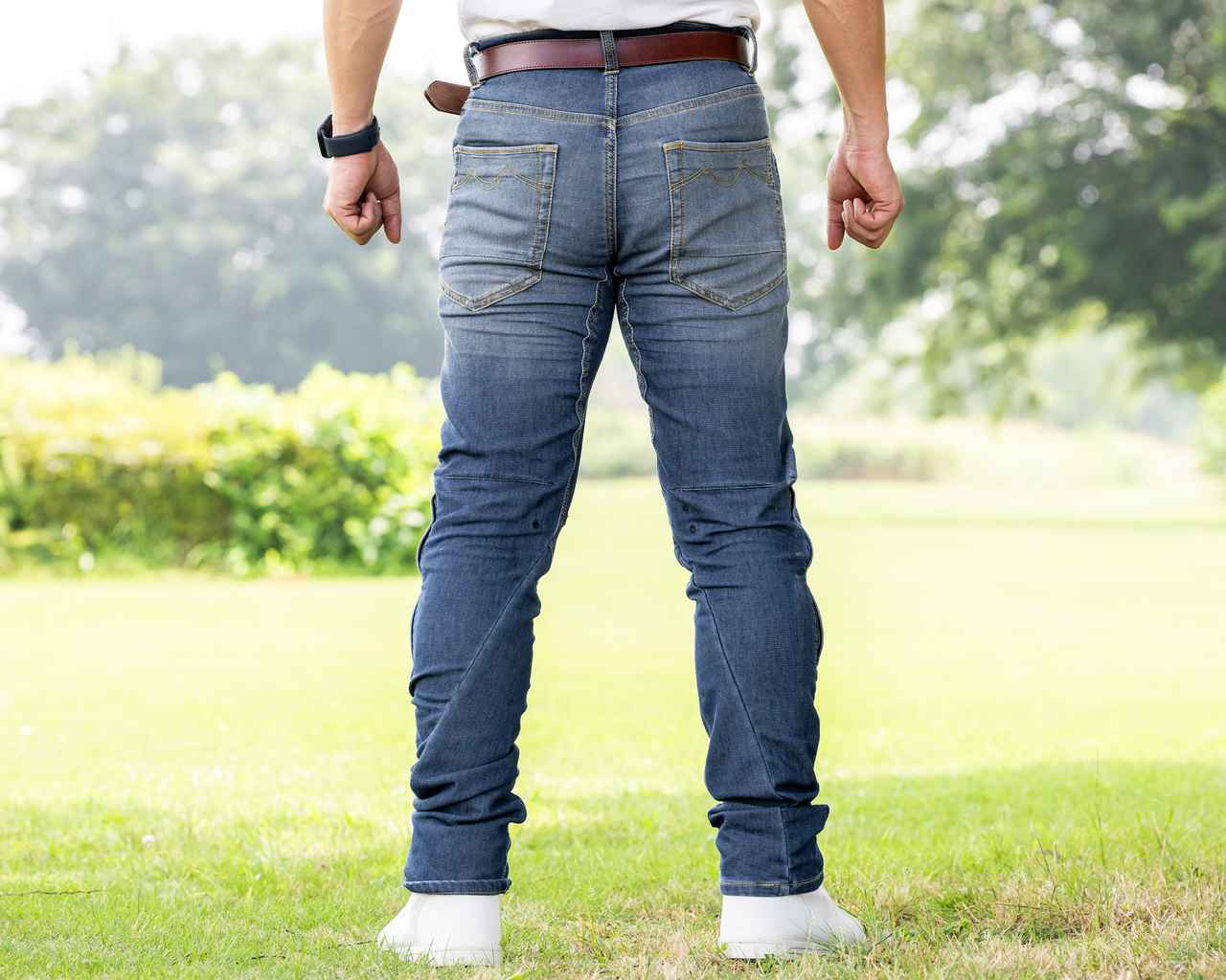 画像2: BLUE MONSTER CLOTHING 空冷式ジーンズ 2025年モデル カラー:ブルーリンス、濃色USED、淡色USED サイズ:S、M、L、XL、3L、4L、5L 税込価格:1万6980円 販売店:2りんかん・BMC公式オンラインストア