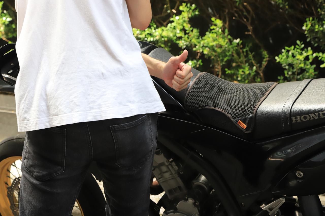 画像: ▲毎朝CRF250Mで通勤している編集部のいしっち。