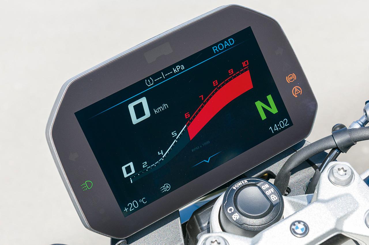 画像 : 11番目の画像 - 【写真16枚】BMW「F900R」 - webオートバイ