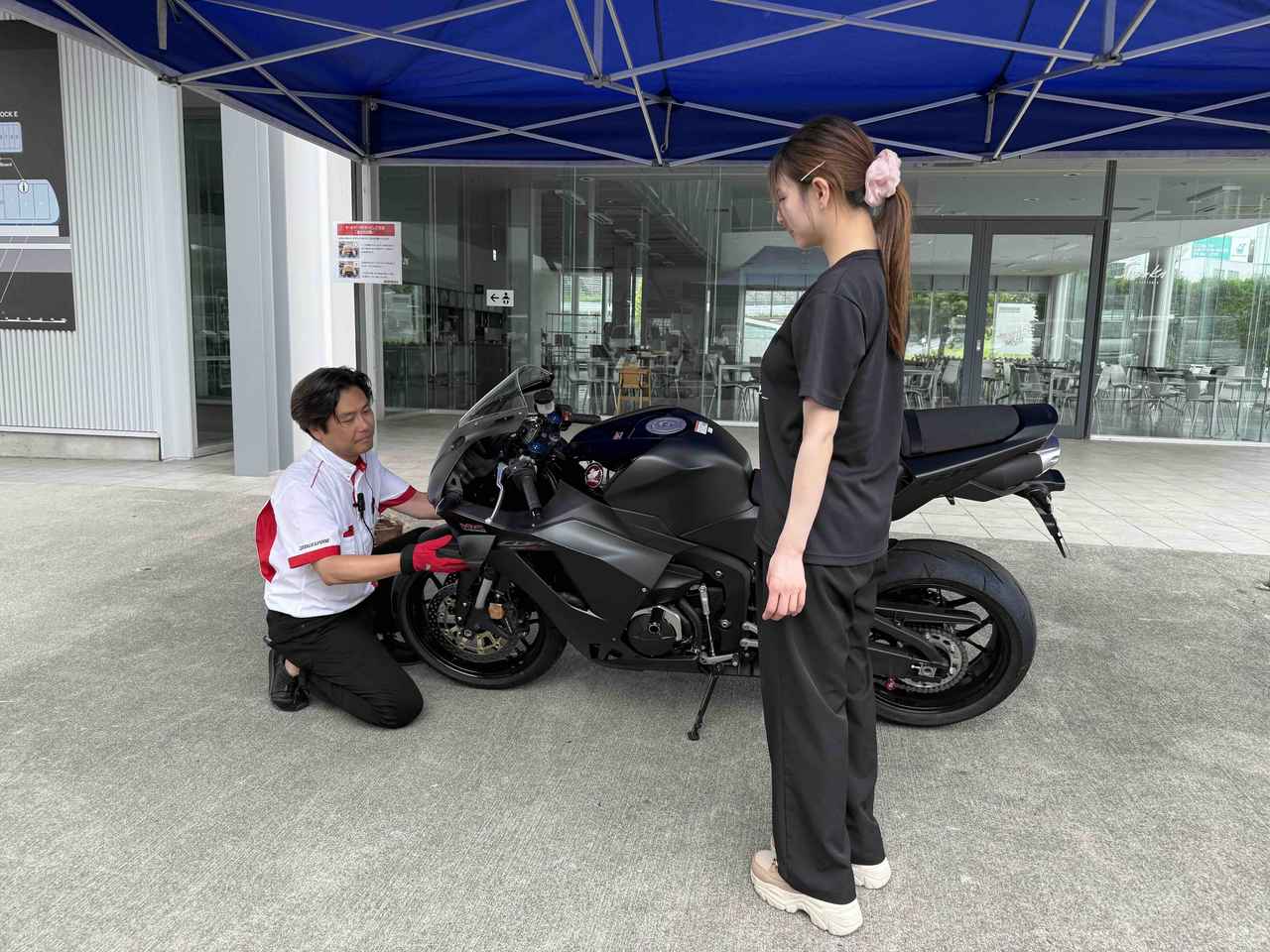 画像9: CBR600RRで鈴鹿サーキットを走る! バトラックスプロショップ走行会に参加しました【葉月美優のライディングレポート】