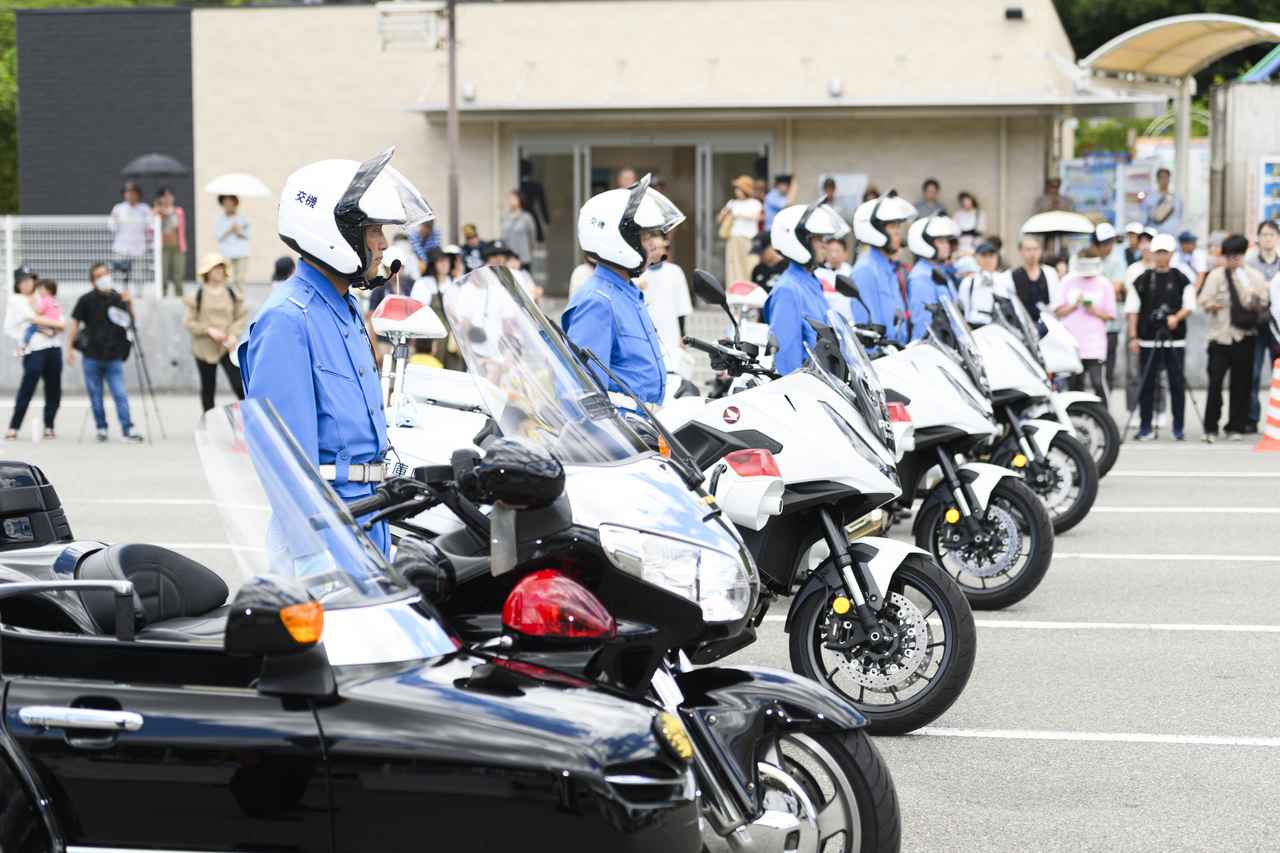 画像1: 梅ちゃんが1日交通安全大使で登場！「バイクの日 二輪車事故防止キャンペーン」開催レポート