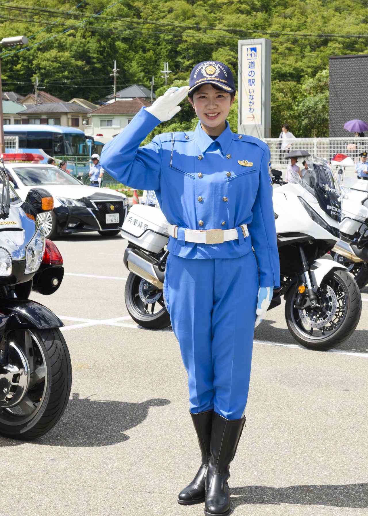 画像1: 1日交通安全大使を務めたのは梅ちゃん！
