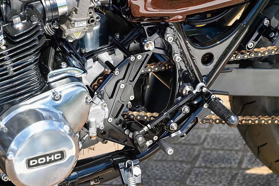 画像 : 6番目の画像 - 【写真11枚】ACサンクチュアリー Z1（カワサキ Z1）18インチコンプリート車両に加わる効果的な熱対策 - webオートバイ