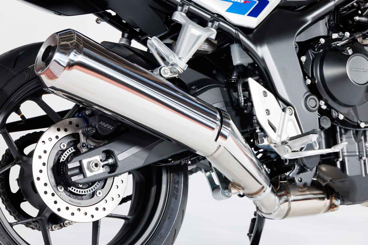 画像2: 【CB1000Fコンセプト初走行！】鈴鹿8耐前夜祭でHonda「CBシリーズ」の新旧3台がデモラン！「Honda CB スペシャル・ラン」