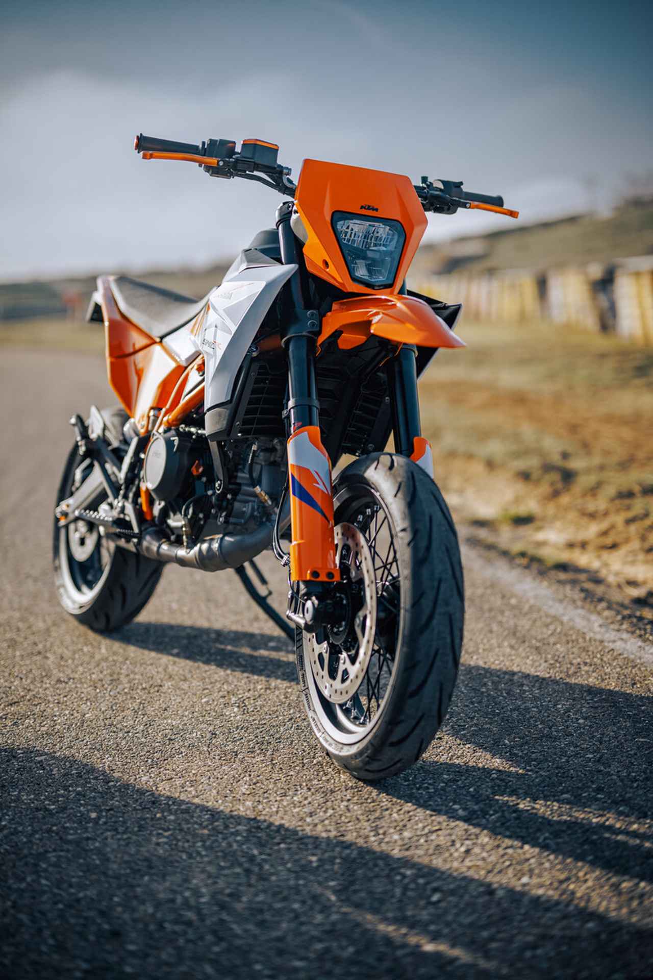 画像 : 12番目の画像 - 【写真16枚】KTM「390 SMC R」 - webオートバイ